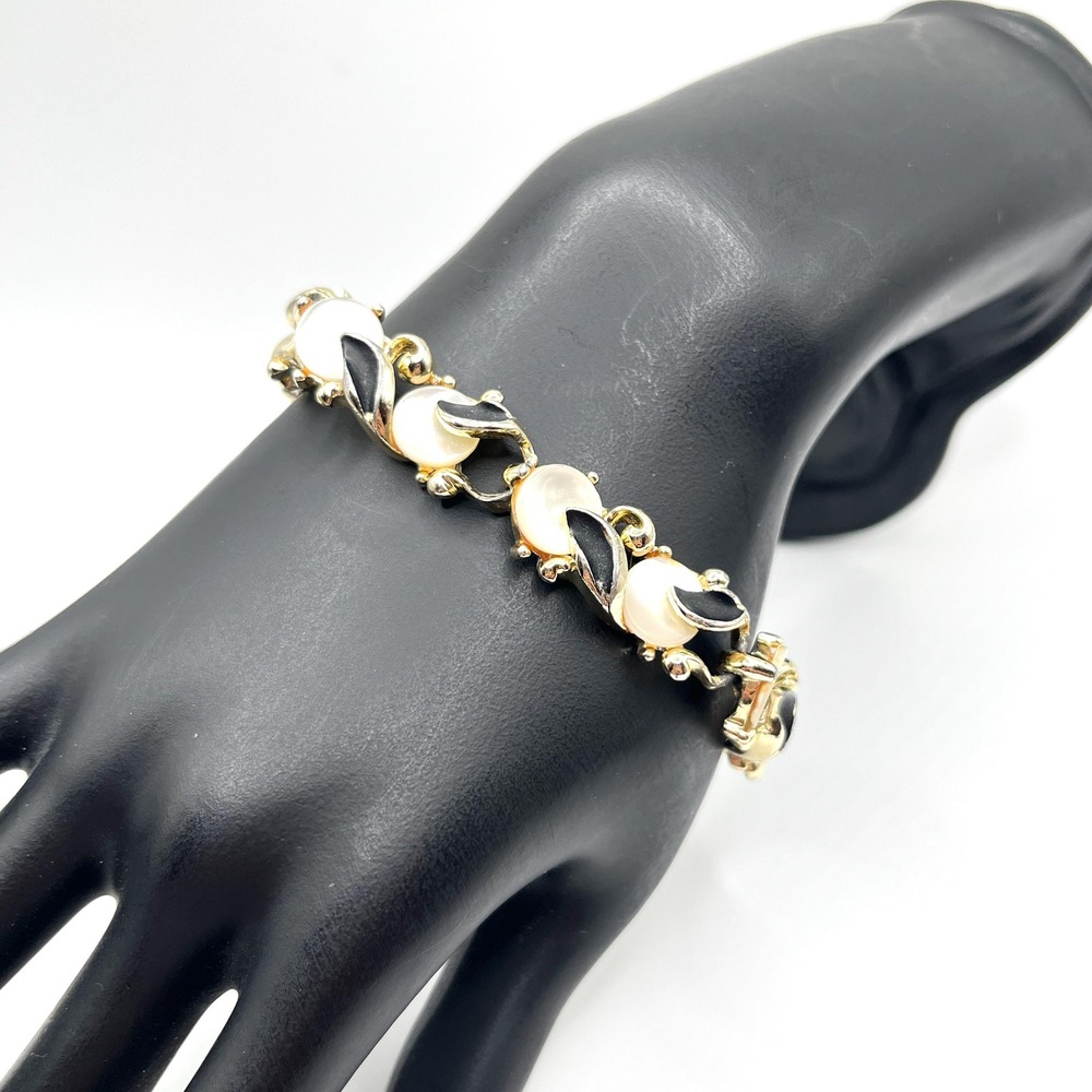 Vintage Black Enamel and Mother of Pearl Shell Inlay MCM Gold Tone Link Bracelet